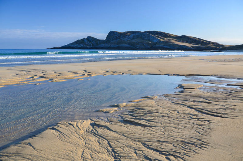 feall-bay