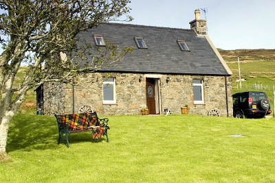 Auld Orwell Cottage, Lochbay, Waternish