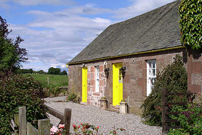 Ballat Smithy Cottage, Balfron Station, near Drymen