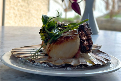 Monkstadt 1745 Restaurant with Rooms, Linicro
