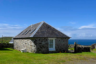 Shieling @ Treshnish, near Calgary
