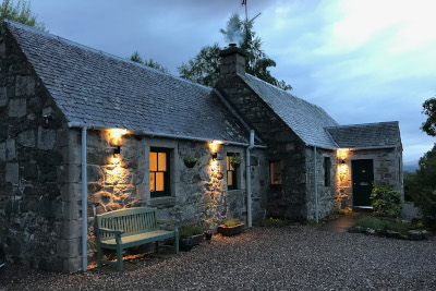 Bolthole Cottage, Ballintuim, near Kirkmichael