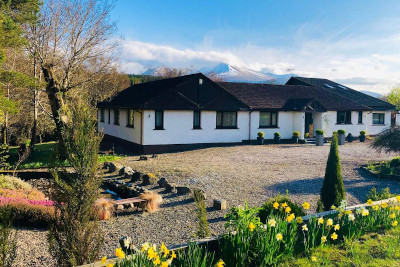 Distant Hills Guest House, Spean Bridge