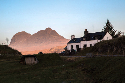 Starlings Nest, Elphin