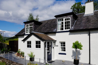 Hawthorn Cottage, Fearnan, Loch Tay