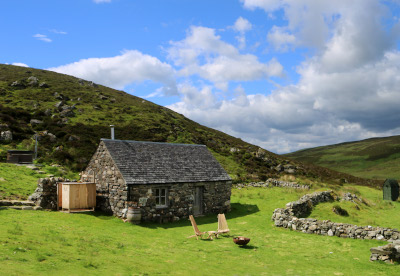 Carn Dearg Bothy, Ashintully, near Blairgowrie