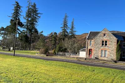 The Farmhouse Snug, South Laggan
