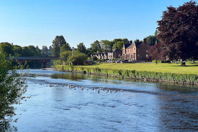 Dumfries parks and riverside, Dumfries