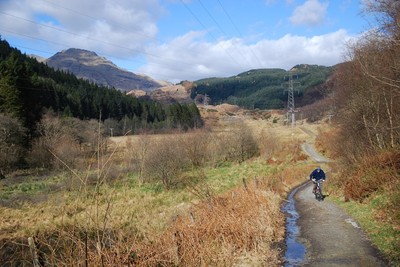 Three Lochs Way: Arrochar / Tarbet - Inveruglas