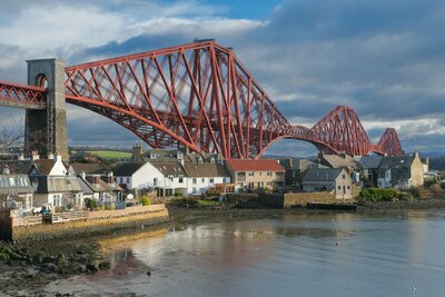 The Forth Bridges, Queensferry