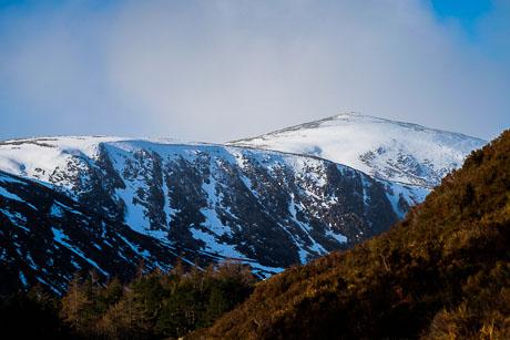 Broad Cairn