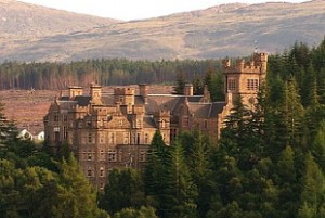 Carbisdale Castle (photo: di_greatoutdoors)