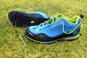 shoe (4 of 6)