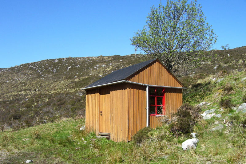 easan-dorcha